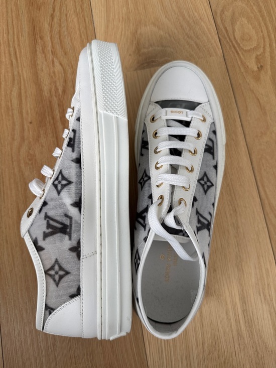 Louis Vuitton White & Gray Monogram Canvas Sneakers with Gold Eyelets - Picture 2 of 5